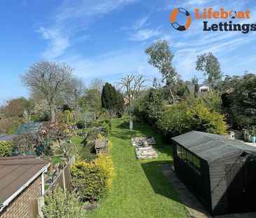 2 bedroom semi-detached house to rent - Photo 6