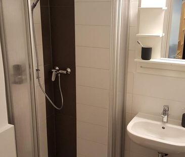 Sehr schöne möblierte 1 Zimmer Wohnung in Untergiesing (Isarnähe) - Photo 1