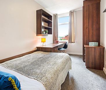 8 bedroom house to rent - Photo 4