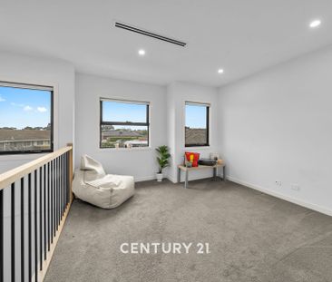Family Residence in the Heart of Dandenong North - Photo 6