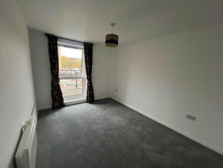 2 bedroom flat to rent - Photo 3
