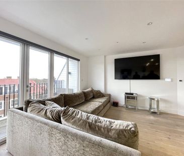 1 bedroom penthouse to rent - Photo 4