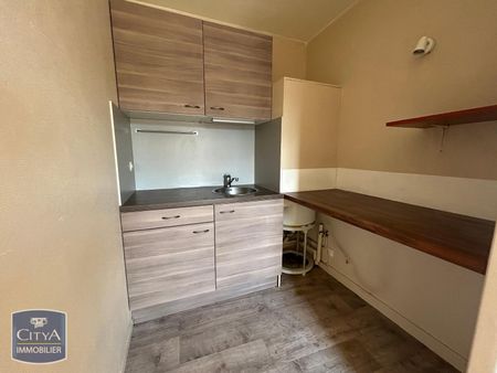 Location Appartement 2 pièces 32m² LE PERRAY EN YVELINES 78610 - Photo 4