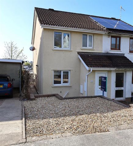 2 bedroom semi-detached house to rent - Photo 4