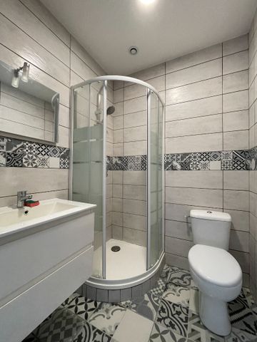 Location Appartement 2 pièces 44m² - Photo 5