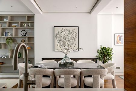 4 bedroom mews to rent - Photo 5