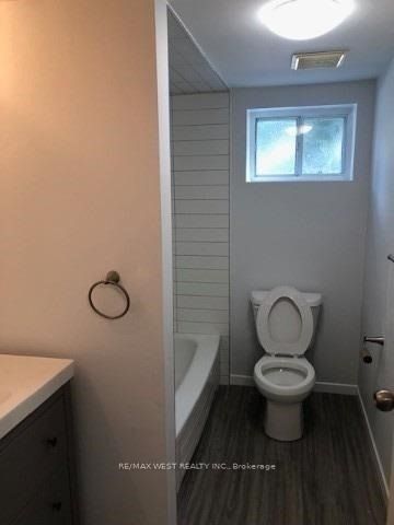 For Lease - 54 Codsell Avenue Unit# Bsmnt, Toronto, Ontario - Photo 4