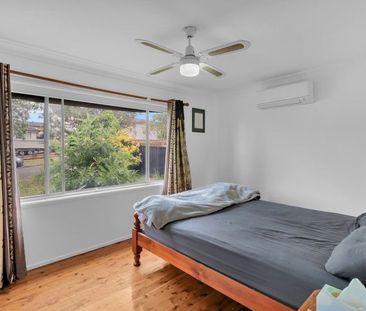 3 Bedroom home with split system air conditioning and modern kitchen! - Photo 1