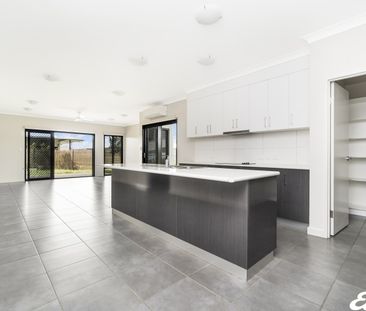 34 Withnall Circuit - Photo 1