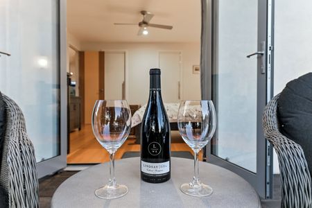 Elevated Bliss– Perfect for Entertaining! - Photo 5