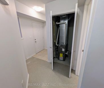 762 King Street E #103 - Photo 6