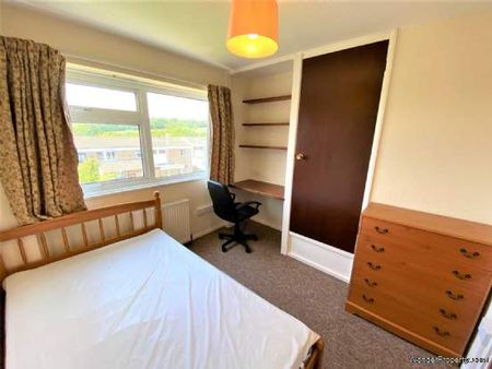 4 bedroom property to rent in Canterbury - Photo 2