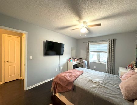 For Lease - 26 Larson Peak Road, Caledon, Ontario - Photo 2