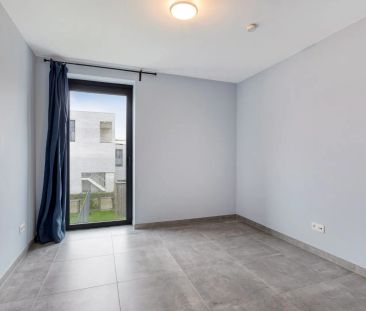 Nieuwbouwwoning met 4 slaapkamers, tuin, terras en 2 autostaanplaat... - Foto 4