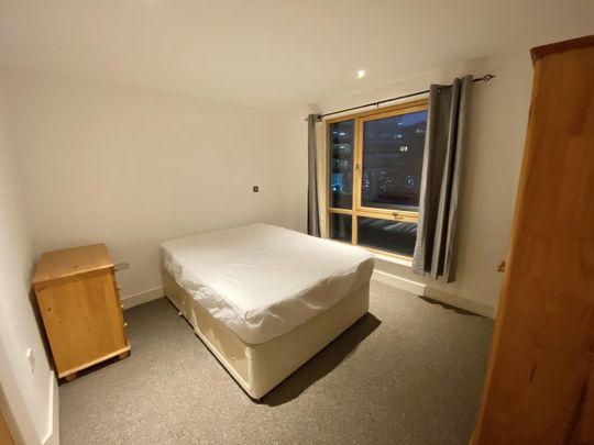 The Boulevard, Leeds - Photo 1