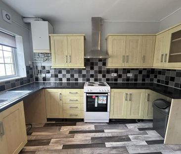 2 bedroom terraced house to rent - Photo 5