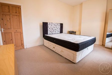 3 bedroom semi-detached house to rent - Photo 3