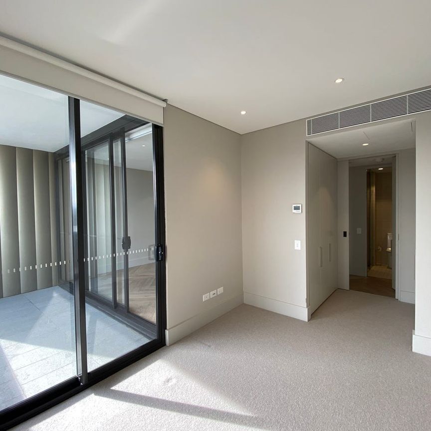 North facing one bedroom apartment for Lease - Photo 1