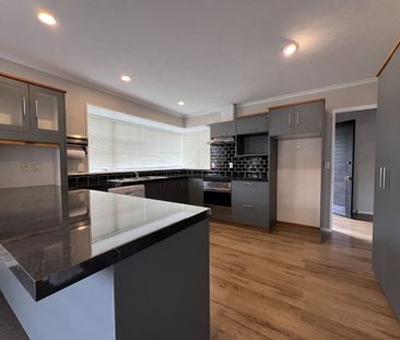 6 Waddell Lane, Avondale - Photo 5