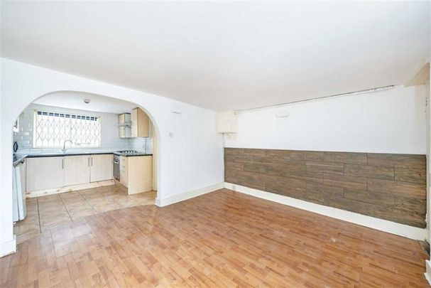 New Cross Road, New Cross, SE14 - Photo 1