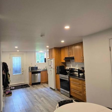 3 1/2 bachelor St-Jérome *1500$ offert au cessionnaire* - Photo 4