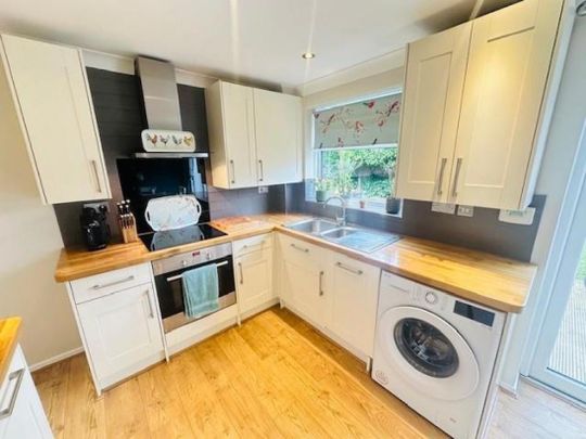Bates Close, Sutton Coldfield - Photo 1