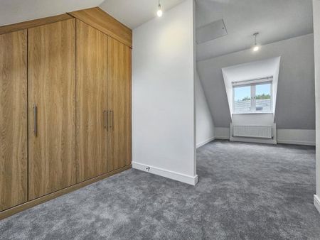 3 bedroom end of terrace house to rent - Photo 5