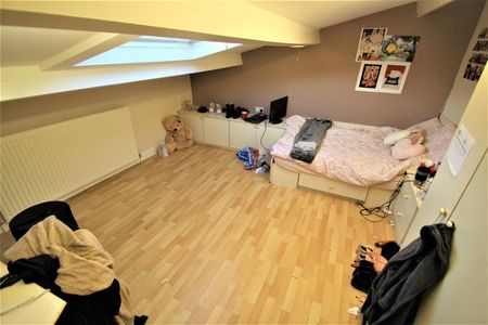 5 bedroom terraced house to rent - Photo 2