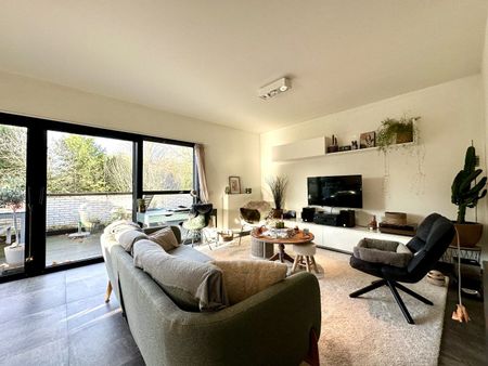 Modern penthouse met drie slaapkamers, groot terras en zicht op het groen - Foto 2