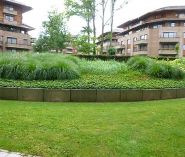 Proche de la Maison Communale d'Auderghem, beau Rez-de-Chaussée meu... - Photo 1