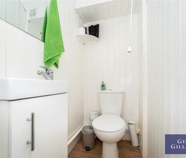 House share to rent - Photo 2