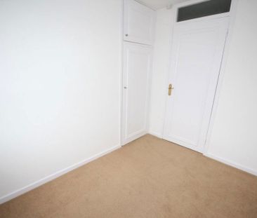 3 bedroom maisonette to rent - Photo 5