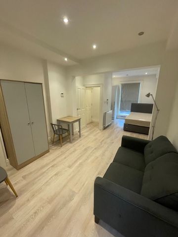 Apt 1, 34 Lisburn Road, Belfast BT9 6AA - Photo 4