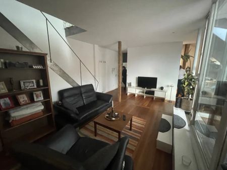 Maisonette-Wohnung mit offenem Grundriss im Loft-Charakter mit Dachterrasse im Musikerviertel - Photo 2