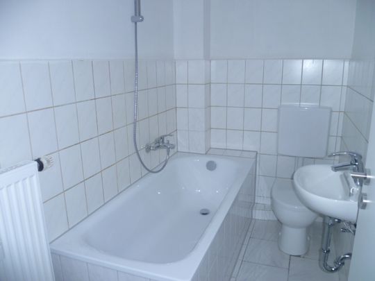 3-Zimmer-Wohnung in Duisburg Obermeiderich - Photo 1
