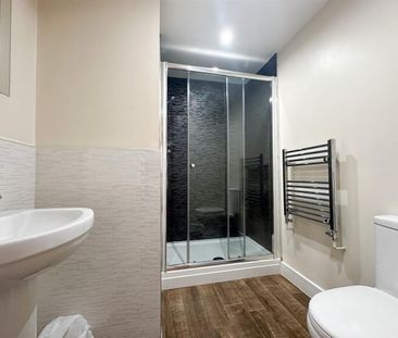 St. Georges Street, Cheltenham GL50 4DE - Photo 2