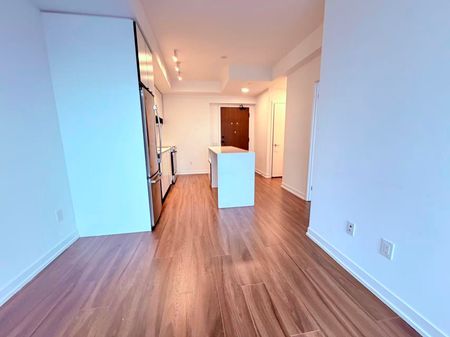 For Lease - 4065 Confederation Parkway Unit# 3009, Mississauga, Ontario - Photo 4