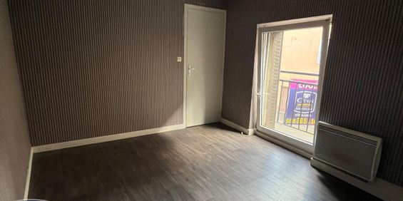 Location Appartement 2 pièces 27m² MACON 71000 - Photo 3