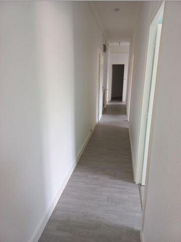 Appartement T3 entièrement rénové sur la commune de Clamecy - Photo 2