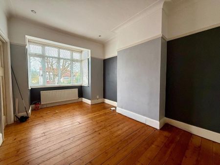 5 bedroom semi-detached house to rent - Photo 2