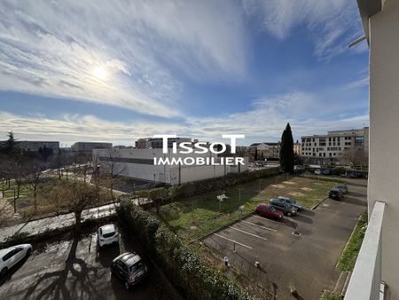 Location Appartement 3 pièces 55m² NIMES 30000 - Photo 5