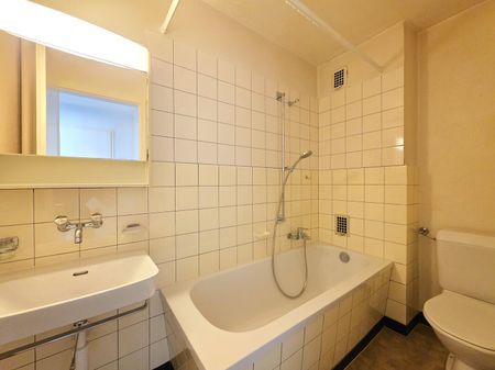 2-Zimmerwohnung, 1. Stock Mitte - Photo 4