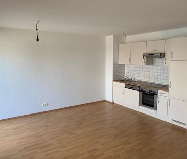 1 Zimmer-Whg. mit Balkon und Einbauküche / Wohnen am Ringgleis - Foto 1