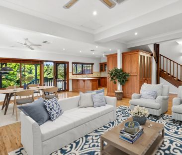 Spacious Family Entertainer with Cottage Charm and Premium Comfort - Photo 1