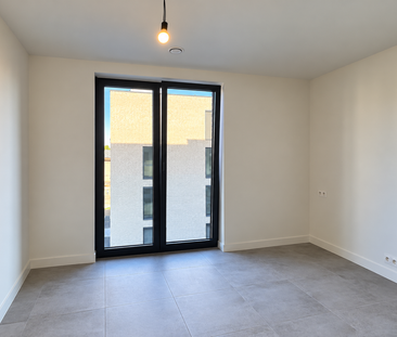 Appartement te huur in Neerpelt voor € 920 met 1 slaapkamer - Photo 3