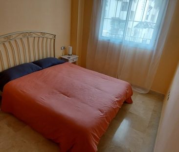 2 Bedroom Apartment For Rent in San Luis de Sabinillas, Málaga - Photo 3