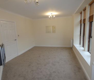 2 bedroom property to rent - Photo 1