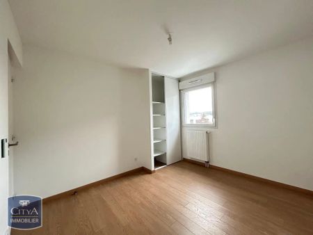 Appartement à louer 3 pièces 66.9m² - Photo 2