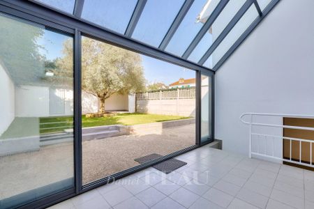 Location maison, Nanterre, 9 pièces, 322 m², ref 85124145 - Photo 4