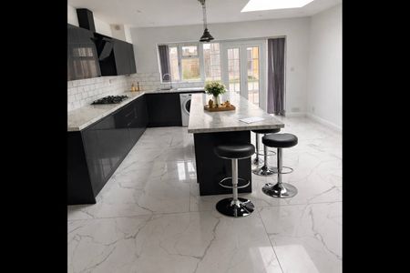 Room in a Shared House, The Countess Croft, CV3 - Photo 3